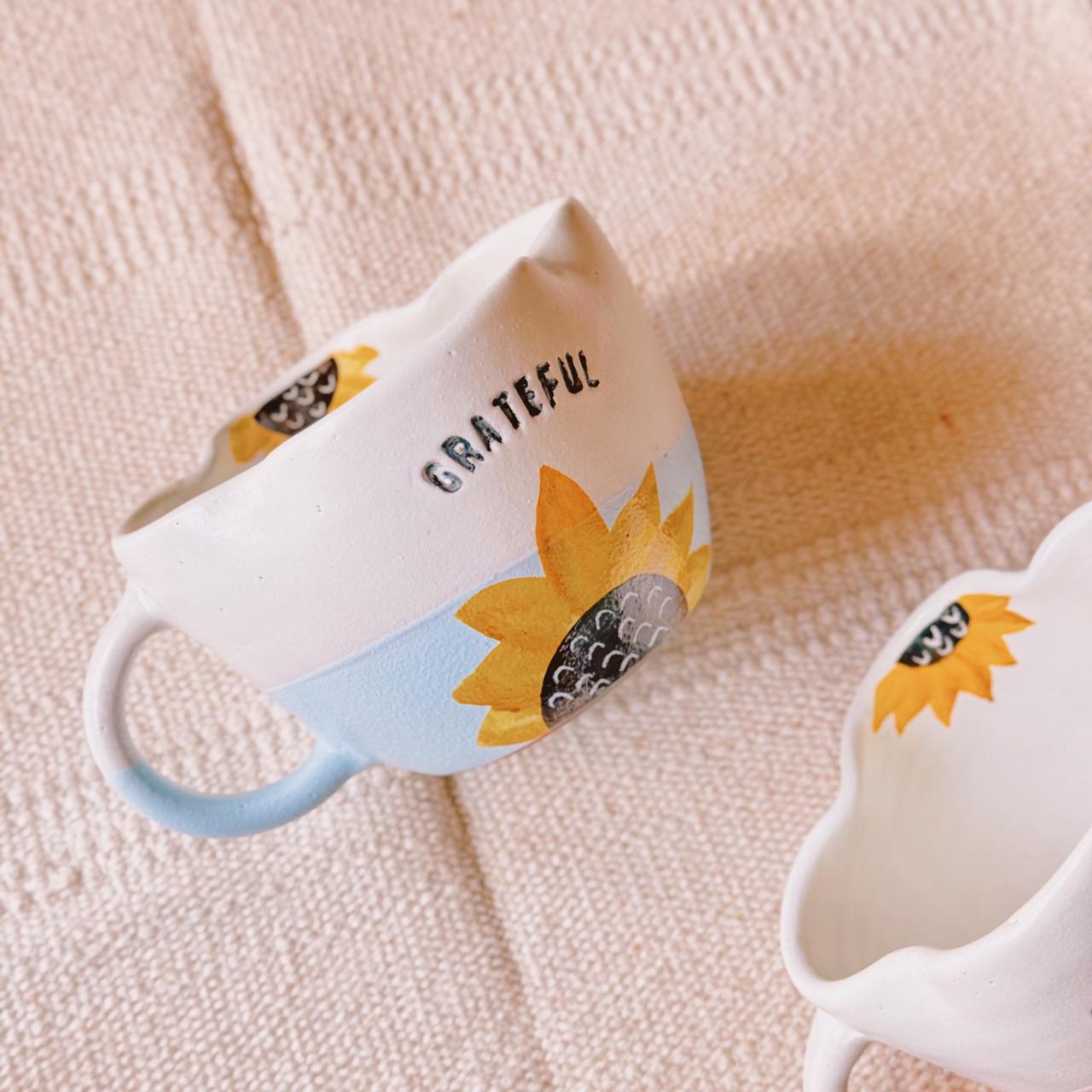 Happiness Jar E6 English and Arabic + Mug