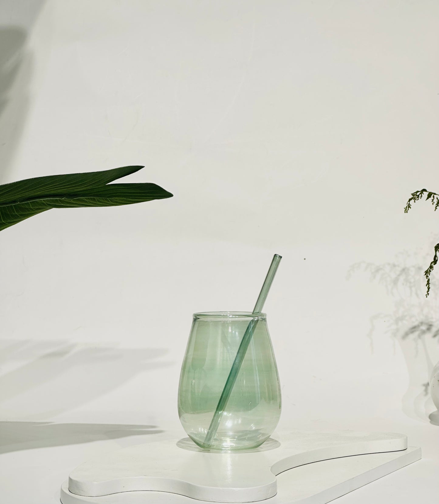 Green Curvy Cup Glass