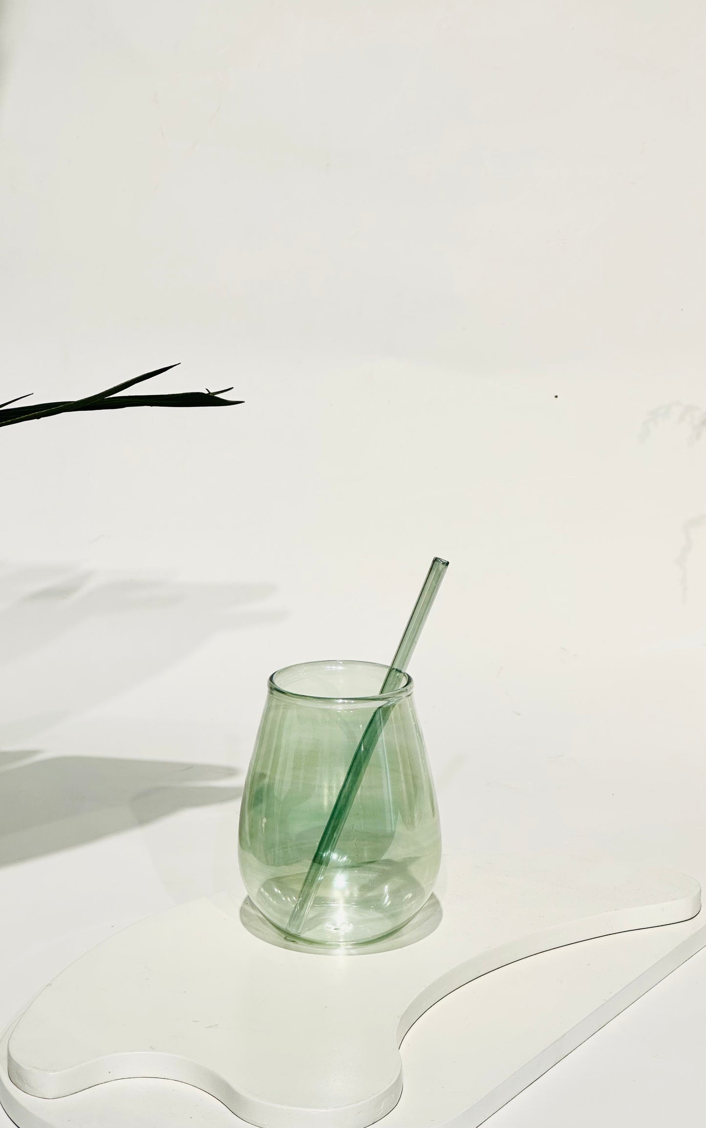 Green Curvy Cup Glass