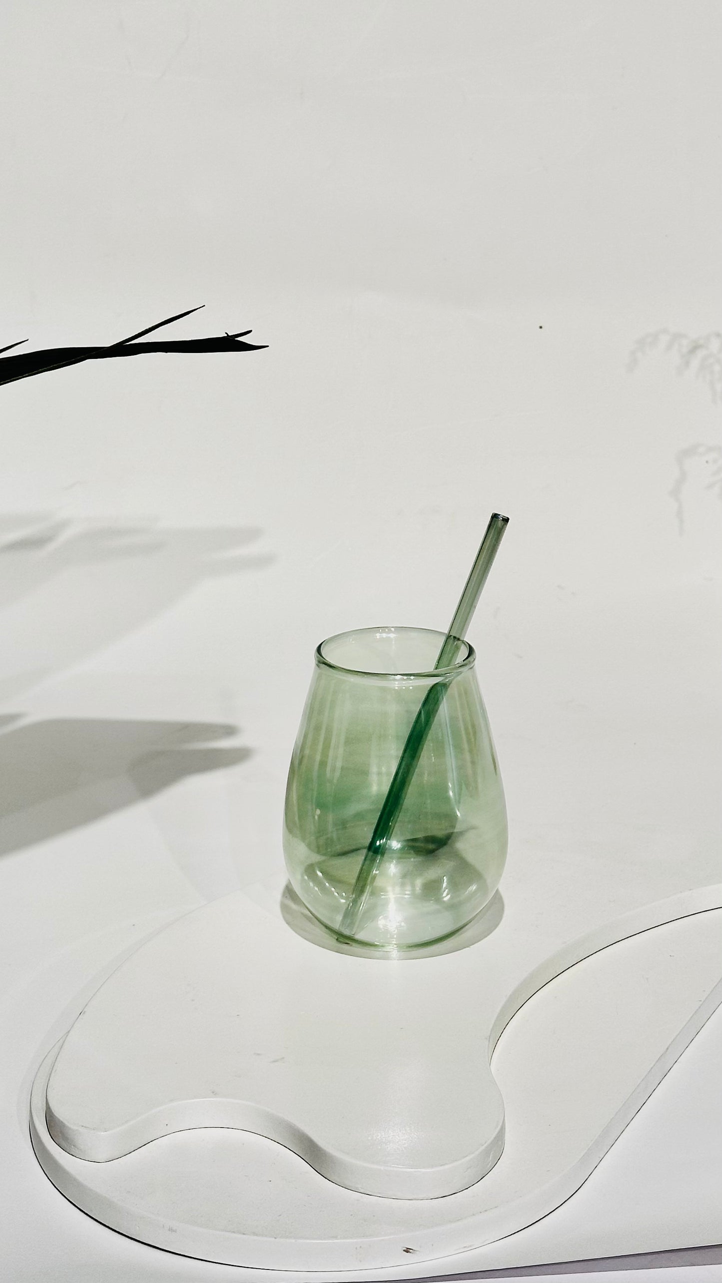 Green Curvy Cup Glass