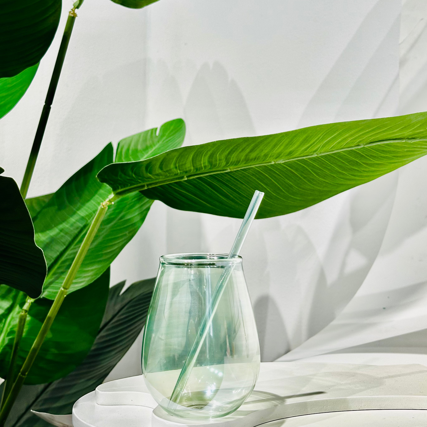 Green Curvy Cup Glass