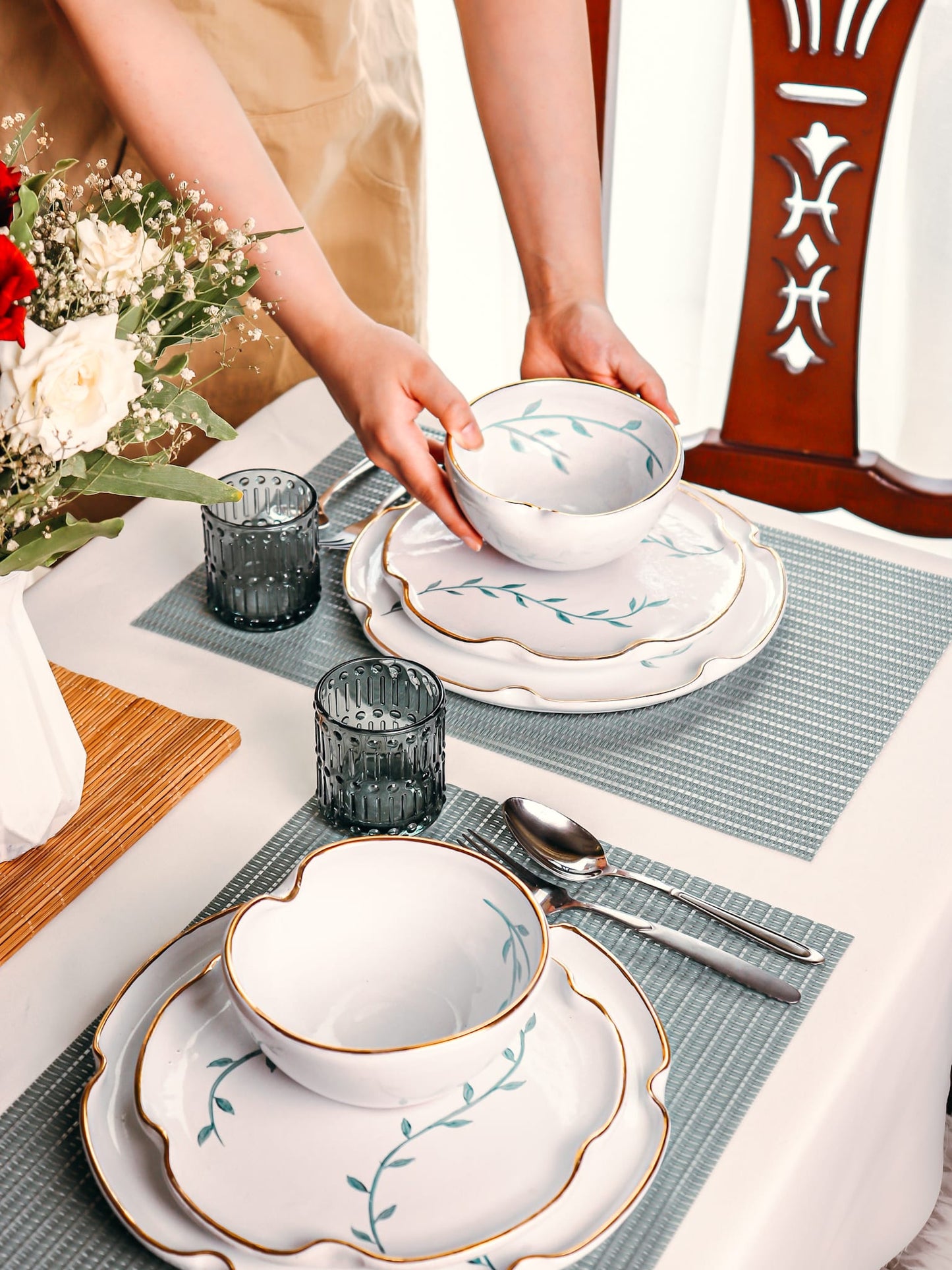 Golden Leaf Turquoise Dinner Set