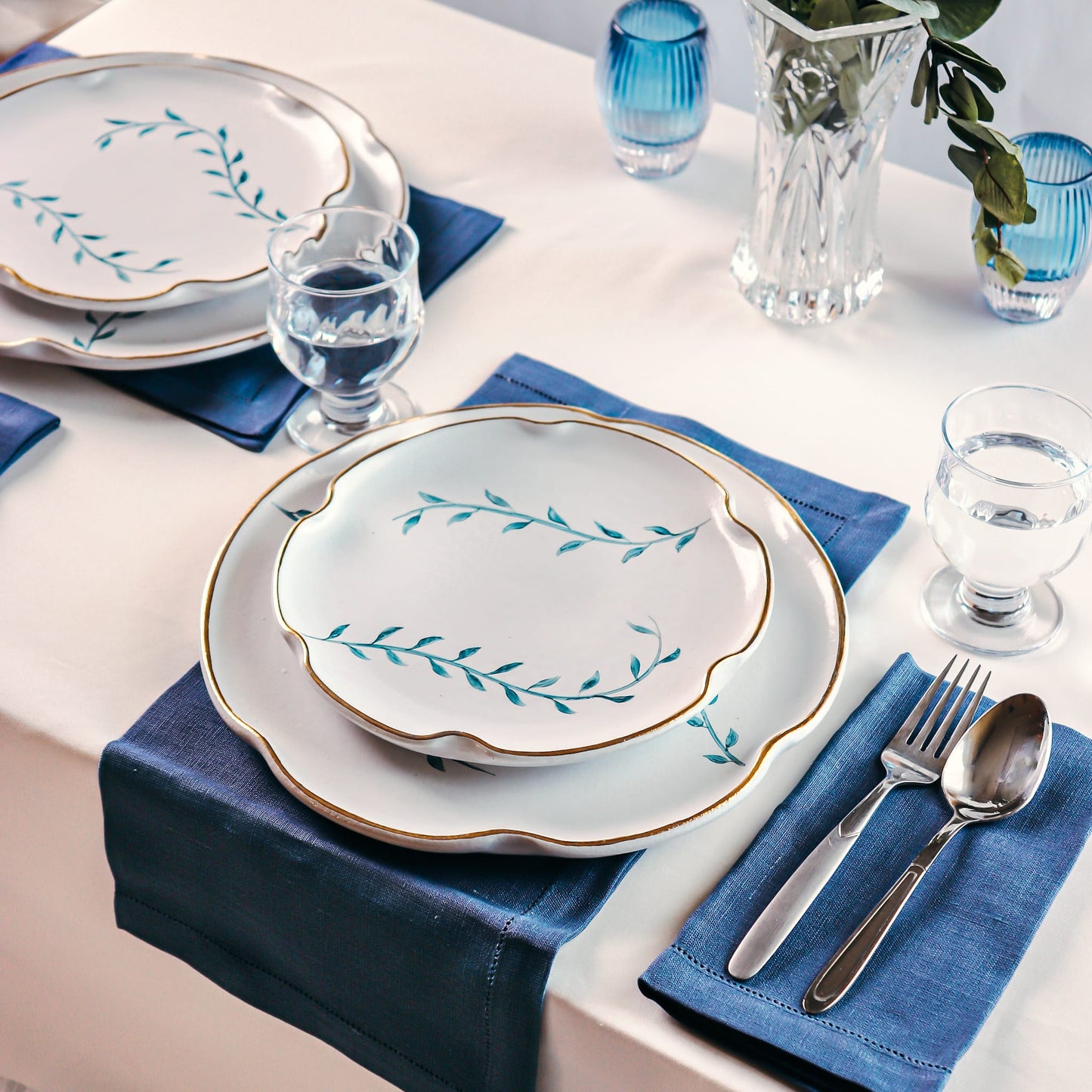 Golden Leaf Turquoise Dinner Set