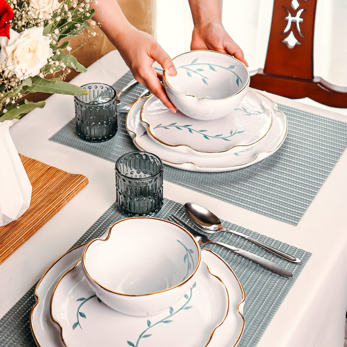 Golden Leaf Turquoise Dinner Set