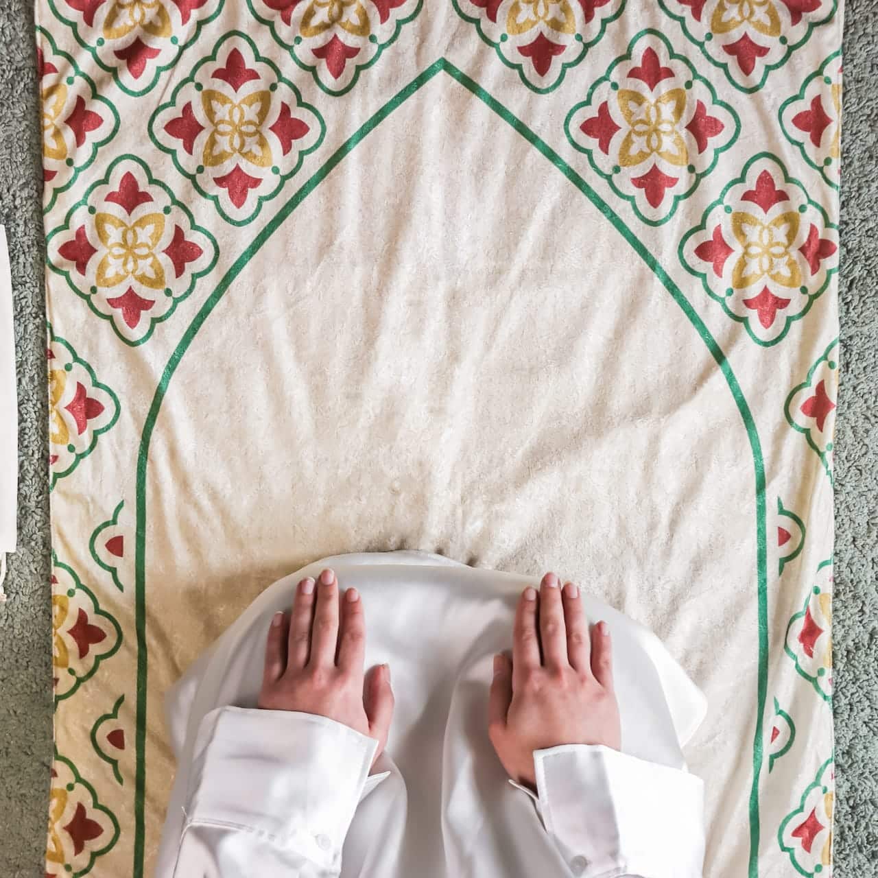 Mehrab Prayer Mat